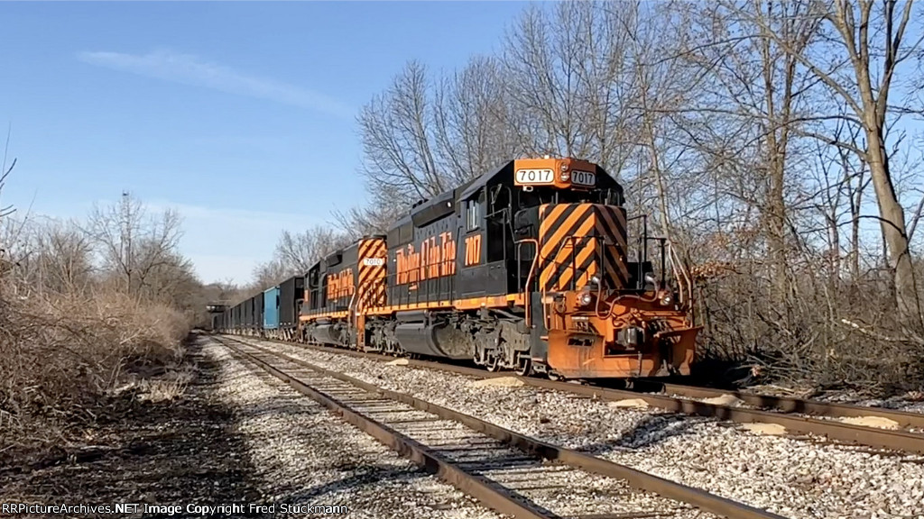 WE 7017 & 7010 shove stone toward Shelly Materials.